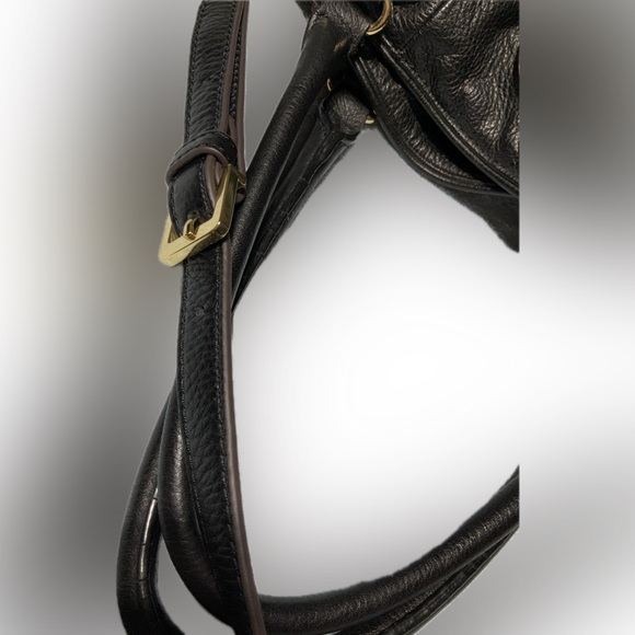 Isaac Mizrahi Live Leather Drawstring Sides Large Tote Handbag - Picture 16 of 16